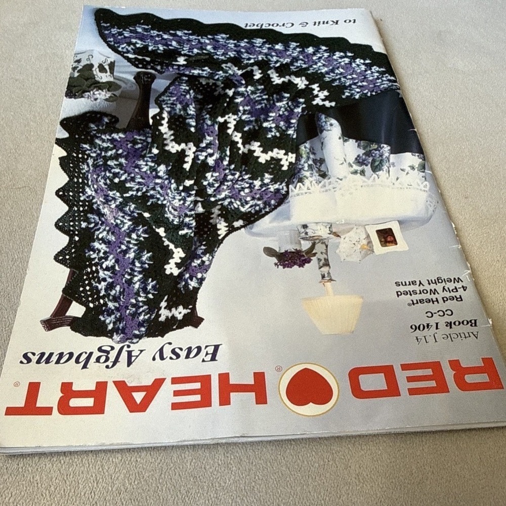 Vtg Rare Red Heart Easy Afghans to Knit or Crochet 1994 Bk 1406 Pattern Yarn DIY - Picture 4 of 14